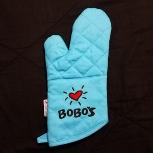 Bobo's Oven Mitt